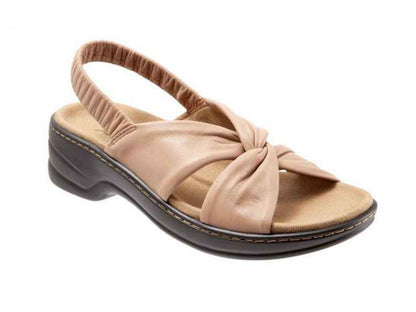 Trotters Nella - Women's Sandal