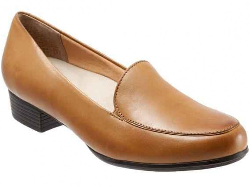 Trotters Monarch - Women's Casual Shoe