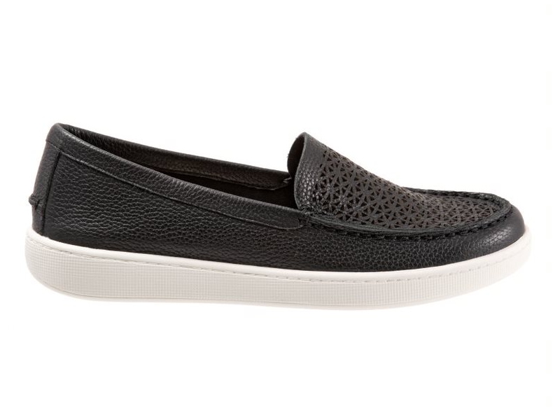 Trotters Audrey - Women's Loafer