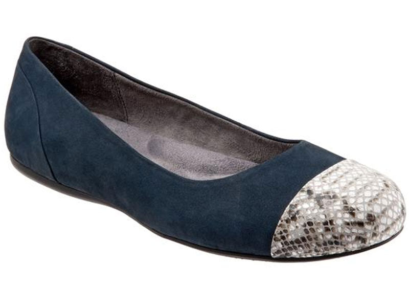 Softwalk Sonoma Cap Toe - Women's Flat Navy Nubuck (421)