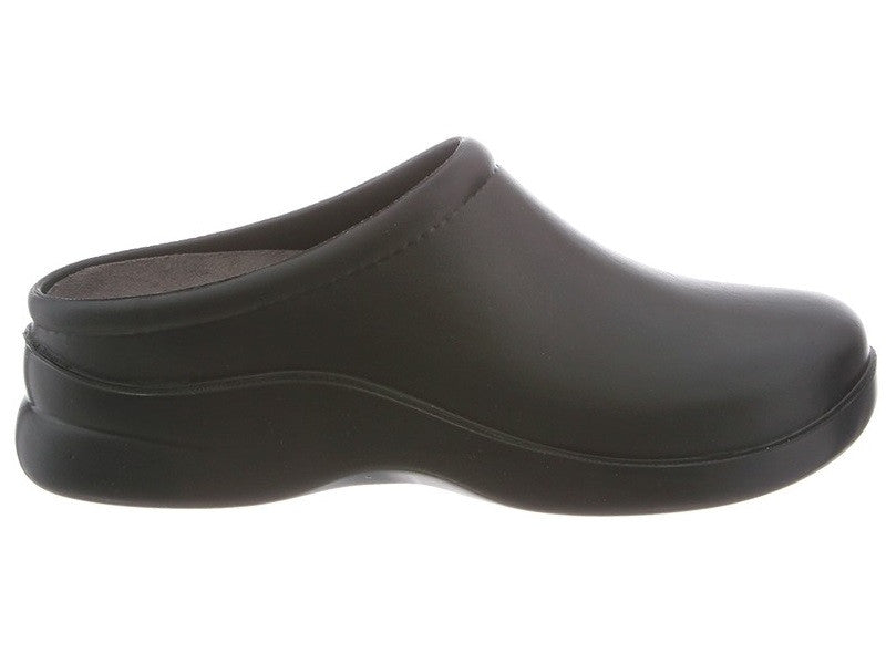 KLOGS Footwear Dusty - Slip Resistant Nursing Clog