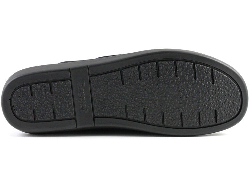 Propet Cush'N Foot - Women's Stretchable Shoe