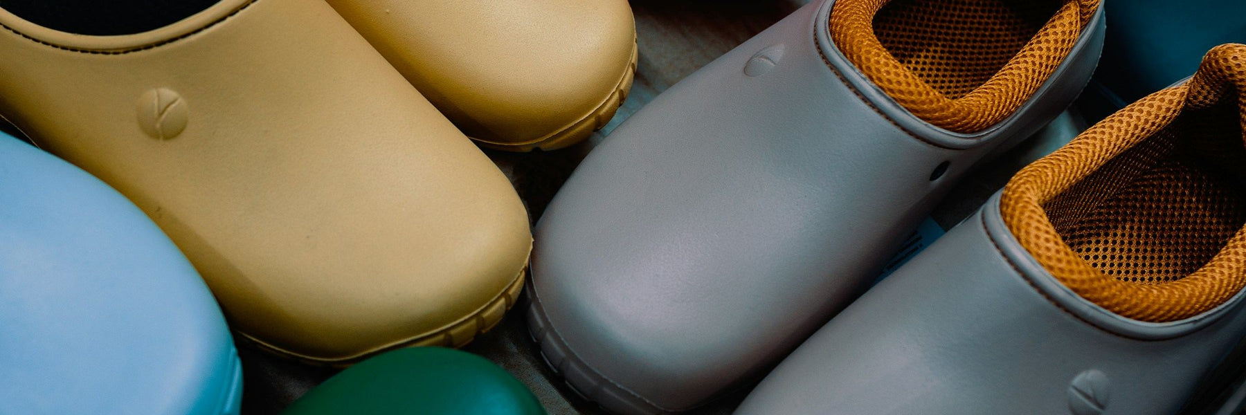 Orthopedic Clogs & Mules For Men