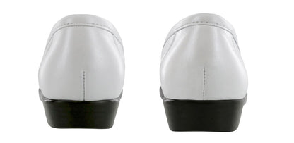 SAS Metro Pearl White