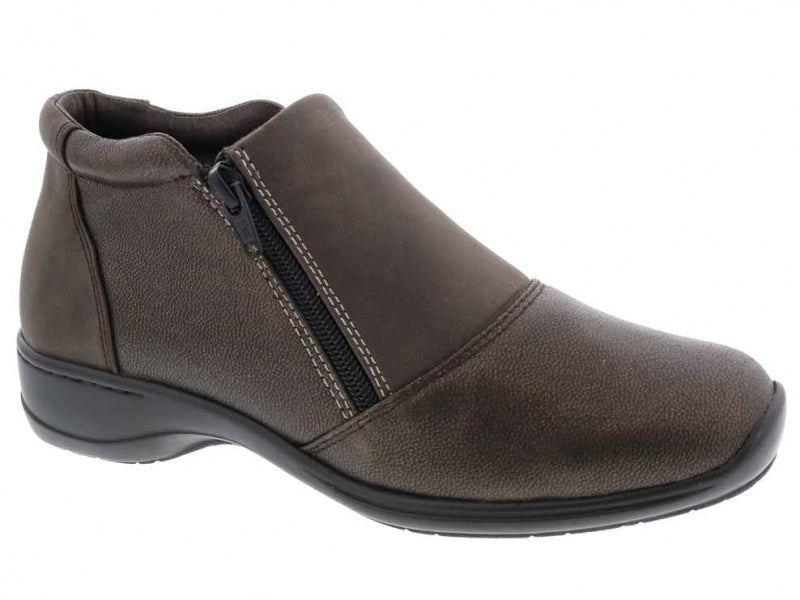 Ros Hommerson Superb Comfort - Women's Casual Shoes