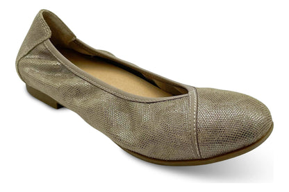 Revere Nairobi Champagne Angle