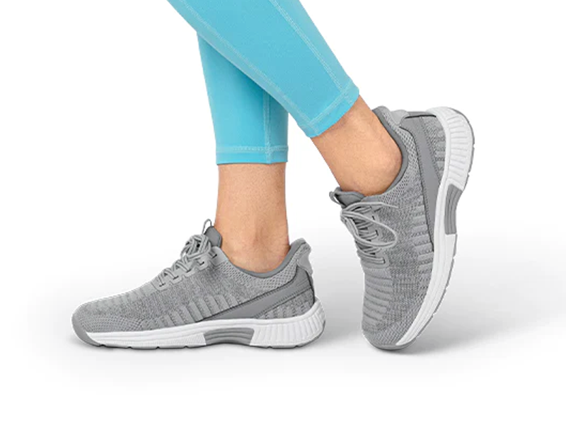 
Orthofeet Kita - Womens Athletic Shoe with Wide Toe Box – image 3 of 7