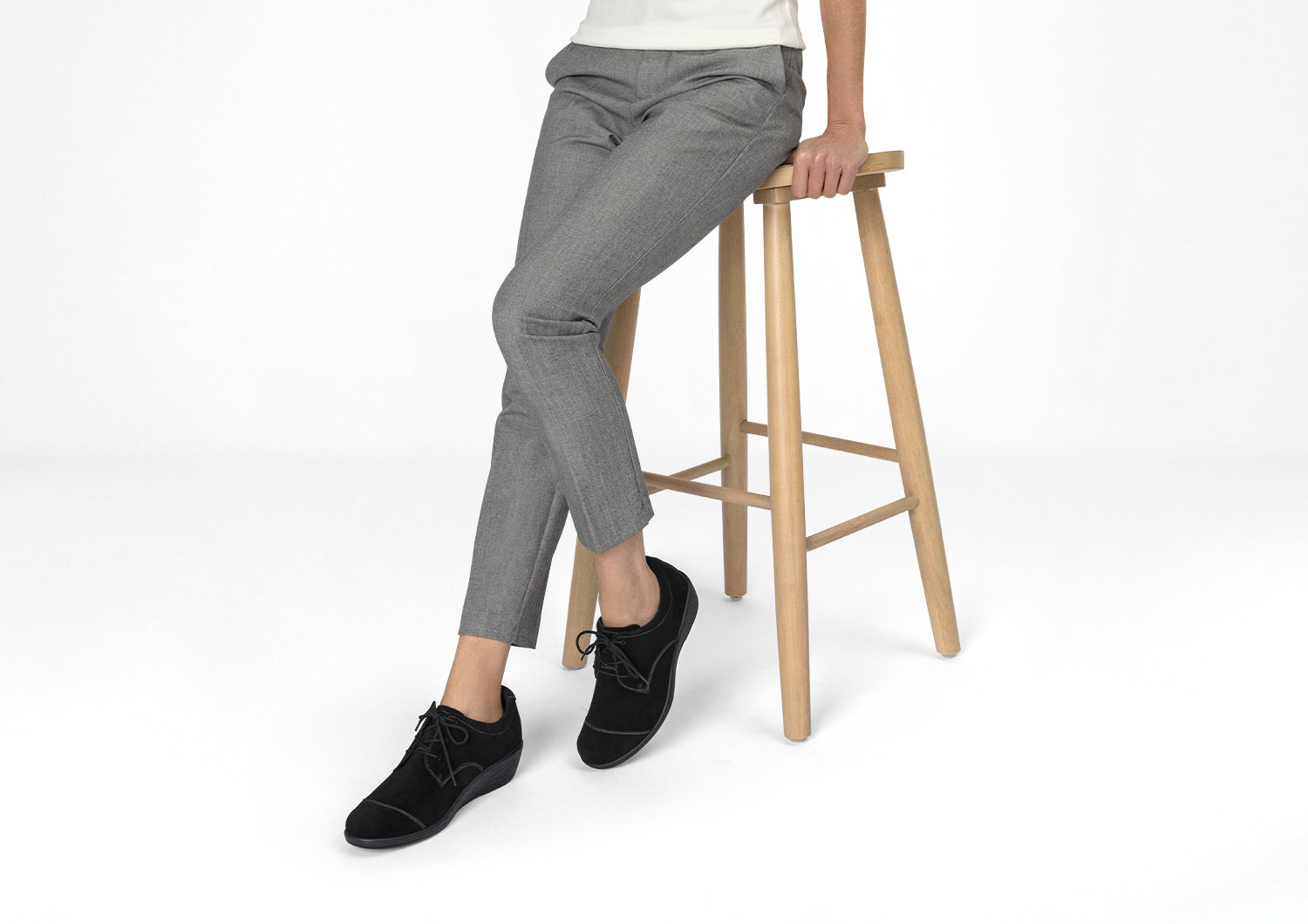 Orthofeet Eleanor Black - lifestyle