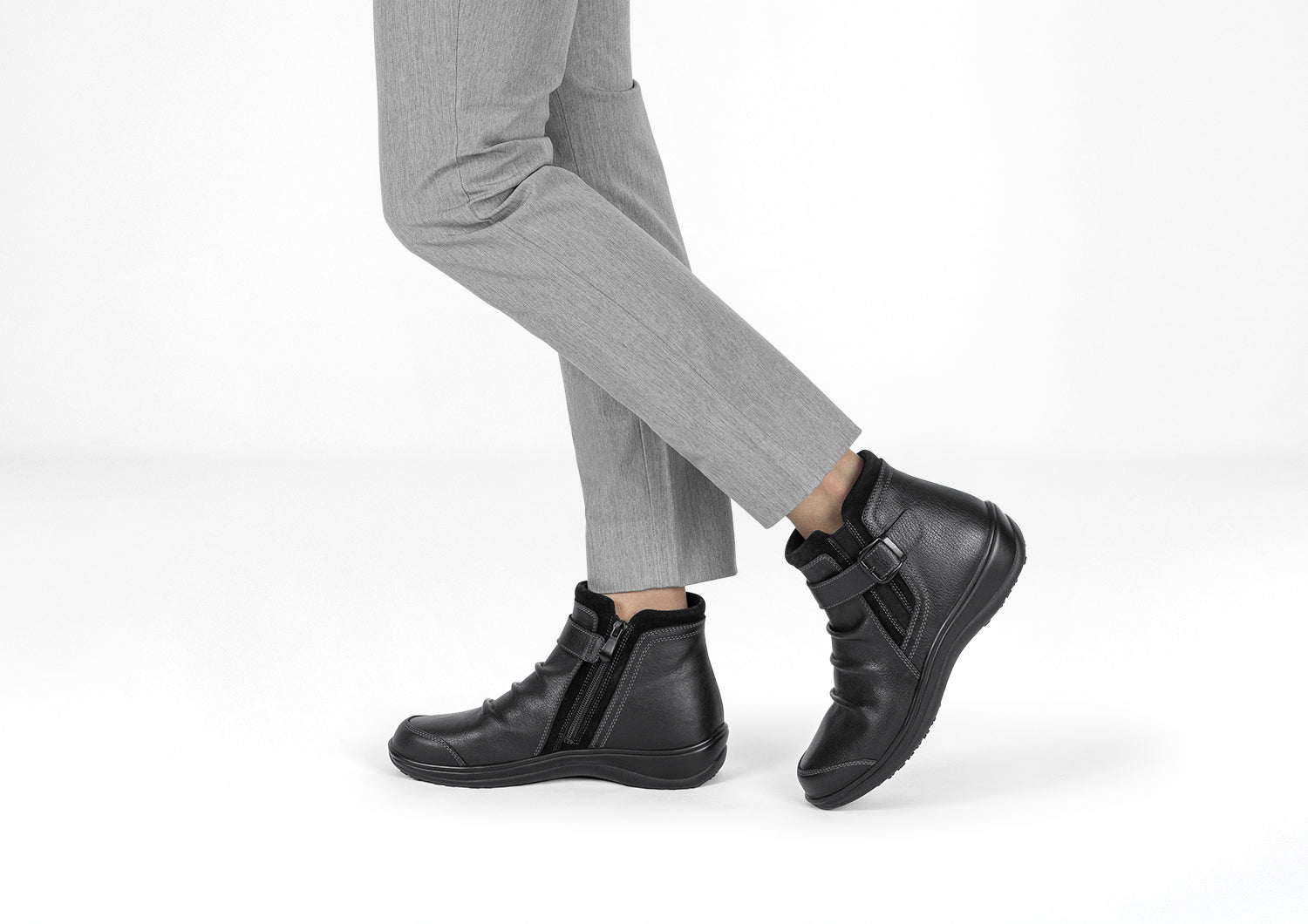 Orthofeet Heidi Black - lifestyle