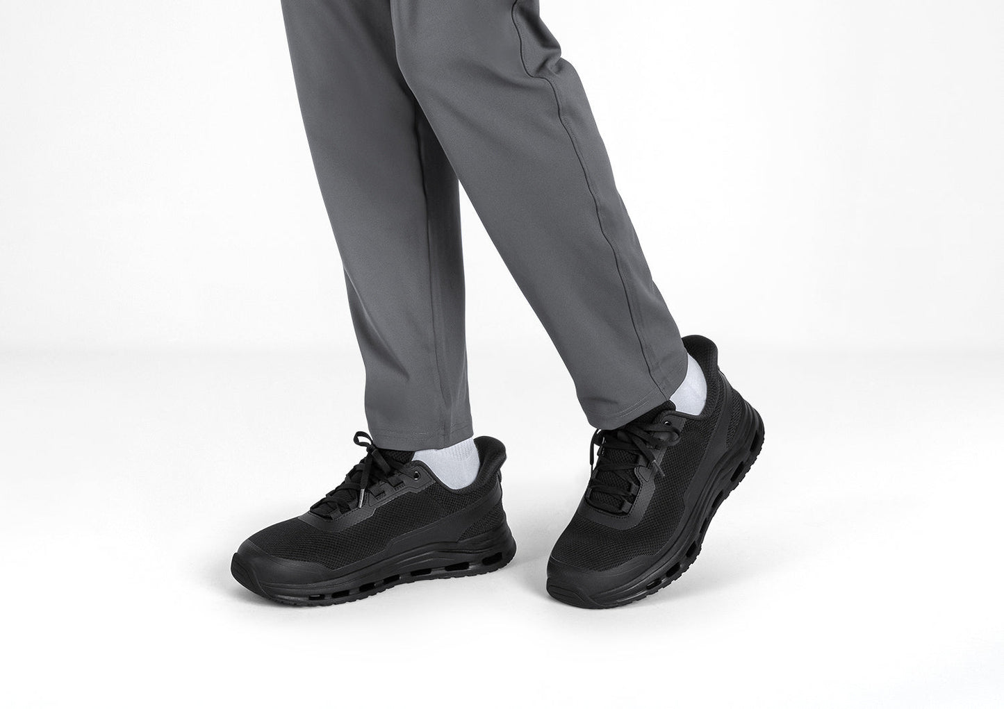 Orthofeet Journey Hands-Free Black/Black - lifestyle