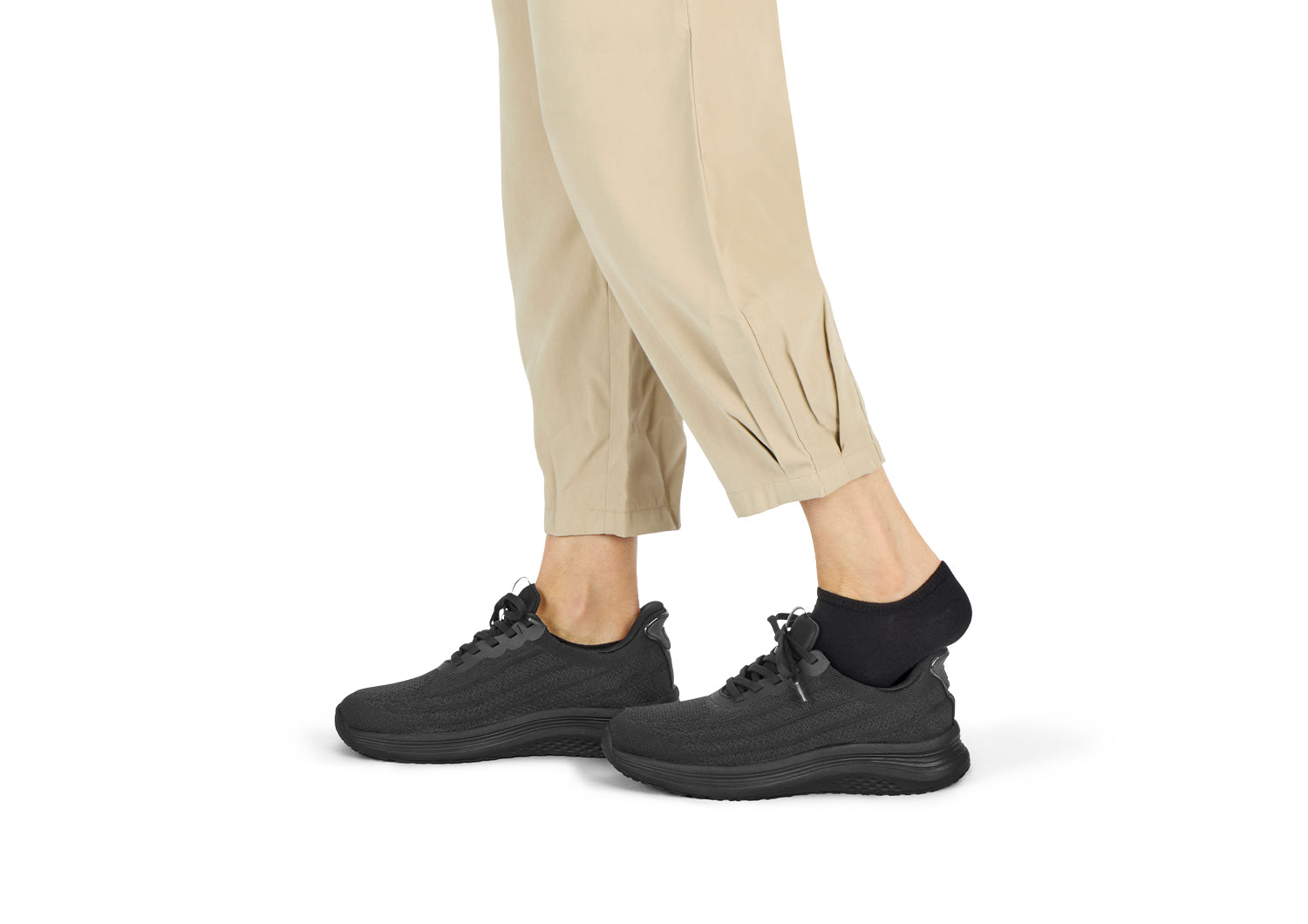 Orthofeet Nira Hands-Free Black/Black - lifestyle