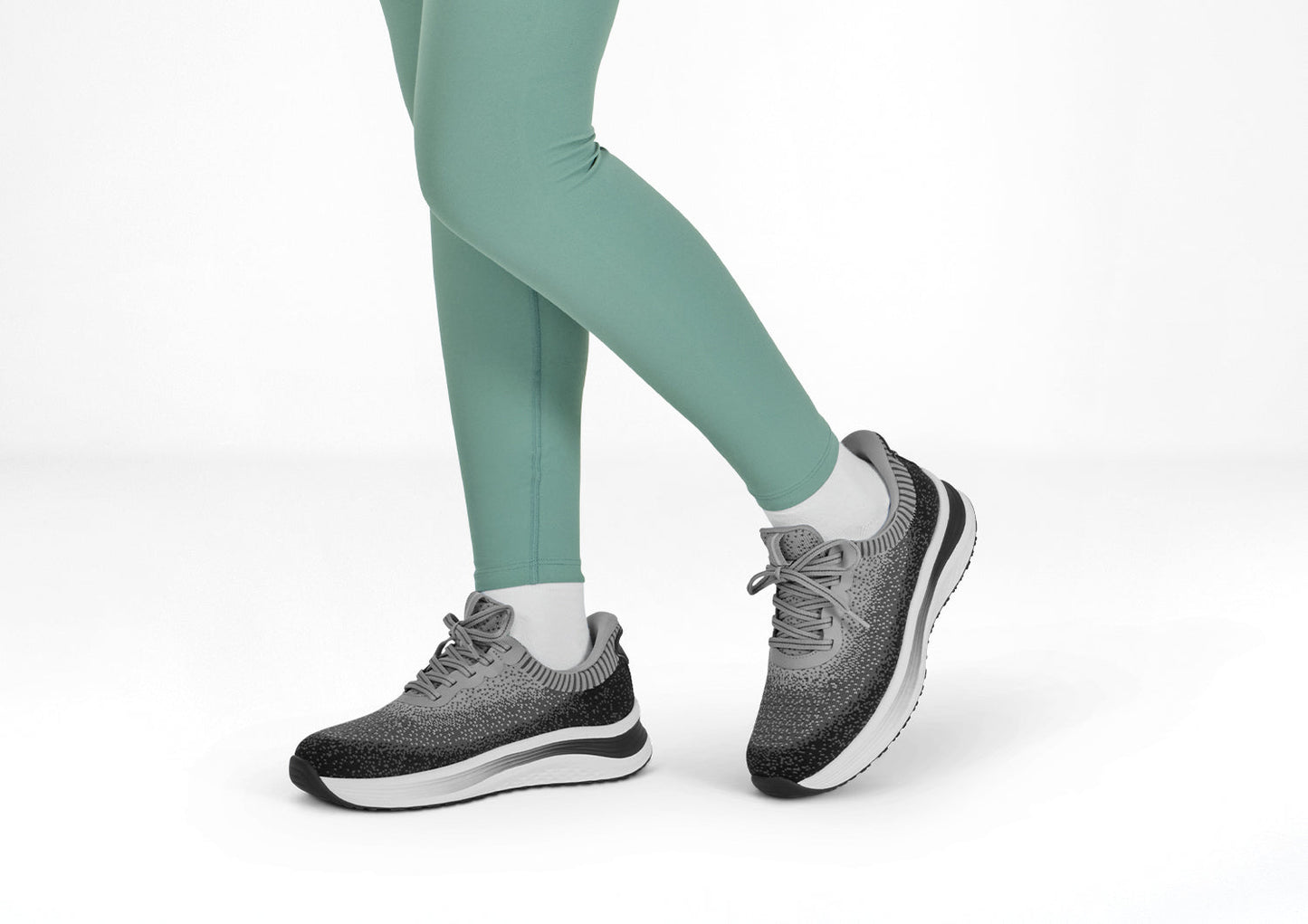 Orthofeet Nira Hands-Free Black/Gray - lifestyle