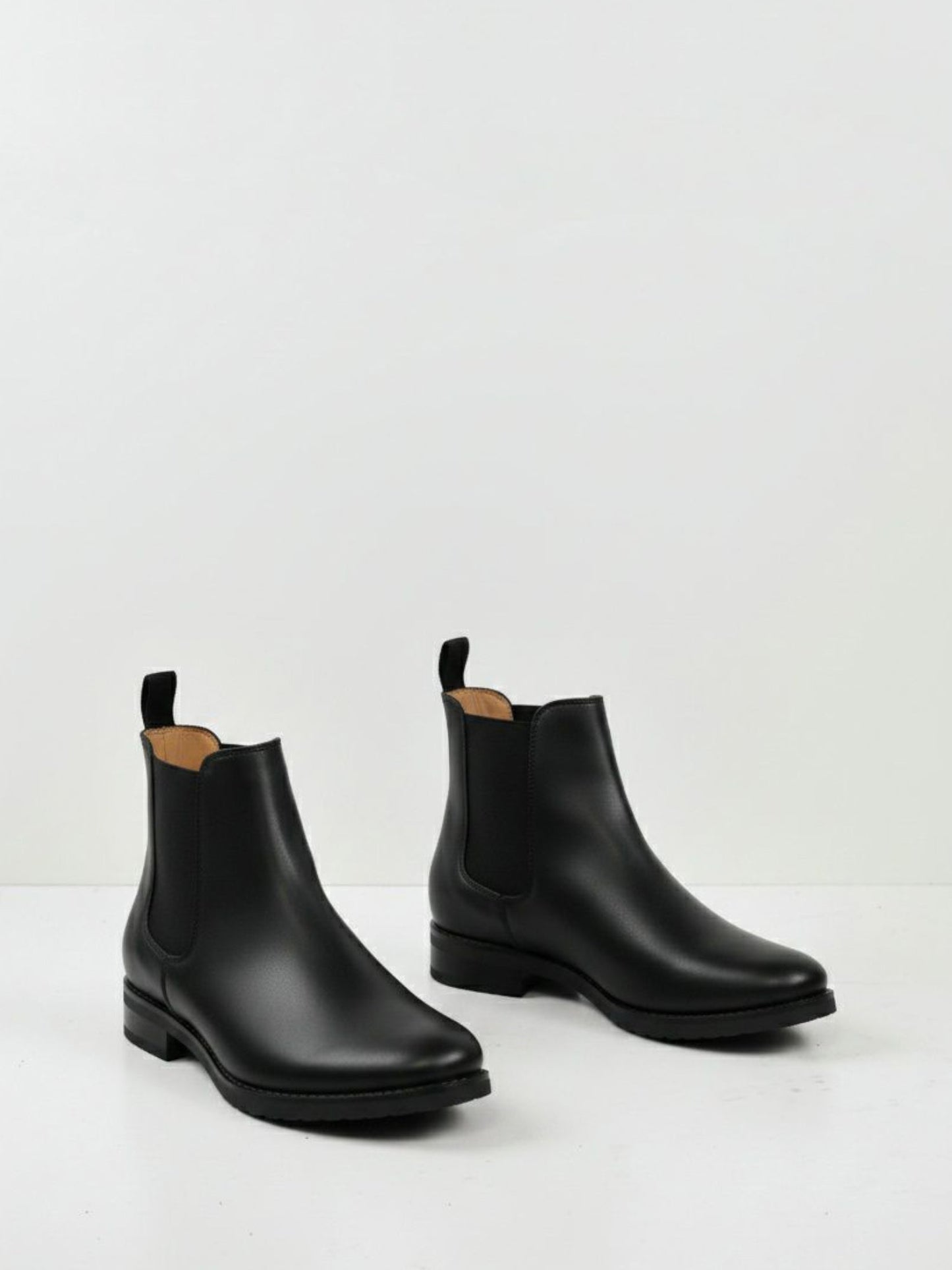 Will's Vegan Luxe Smart Chelsea Boots - Women's
