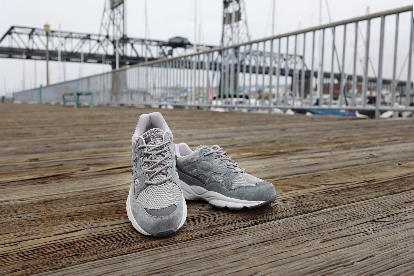 MAA362S Stability Fusion GRY Lifestyle Boardwalk