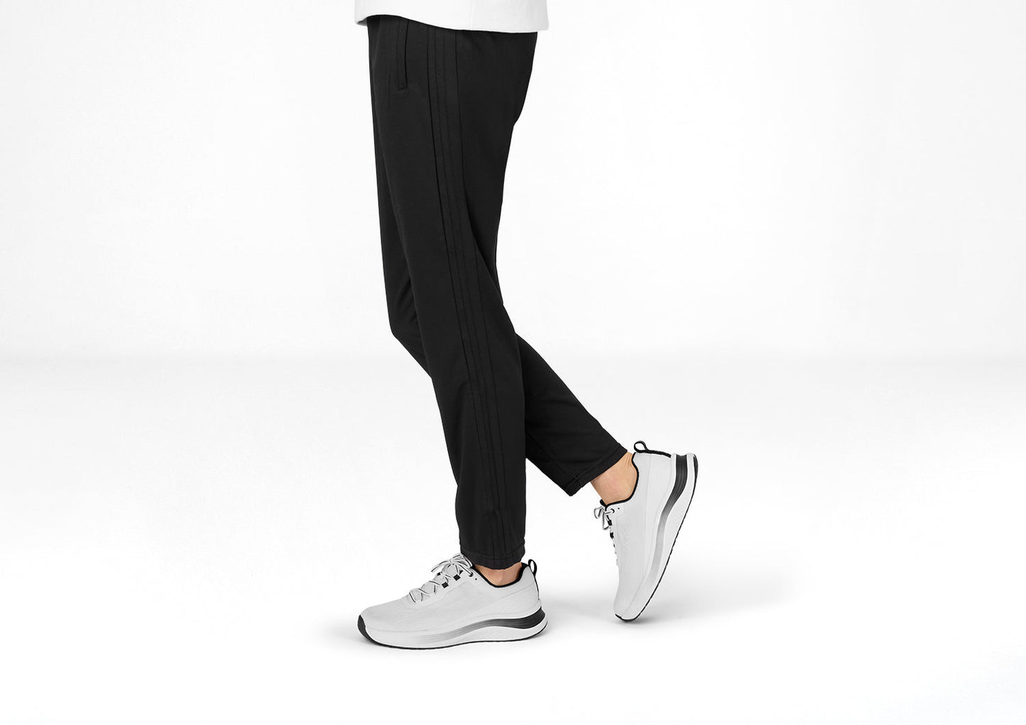 Orthofeet Relay White - lifestyle