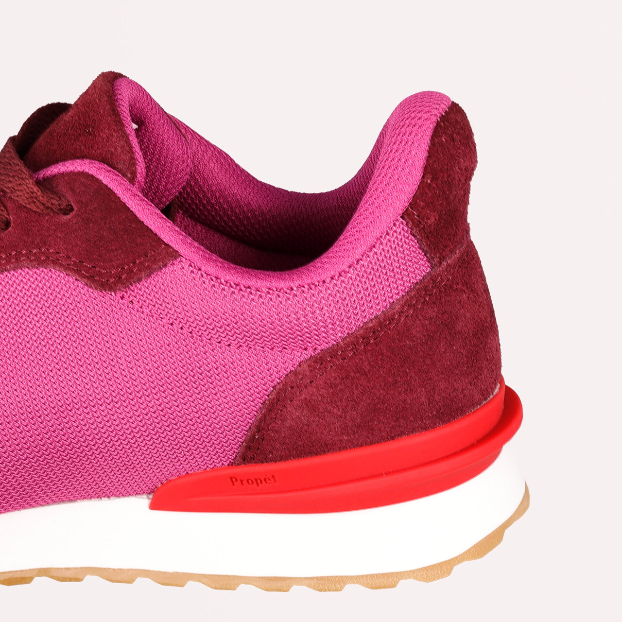 WAA402M Shirley FPO Editorial 3