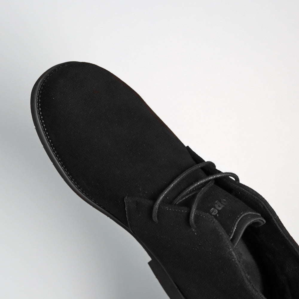 WBA102S Harlee Editorial BLK TV