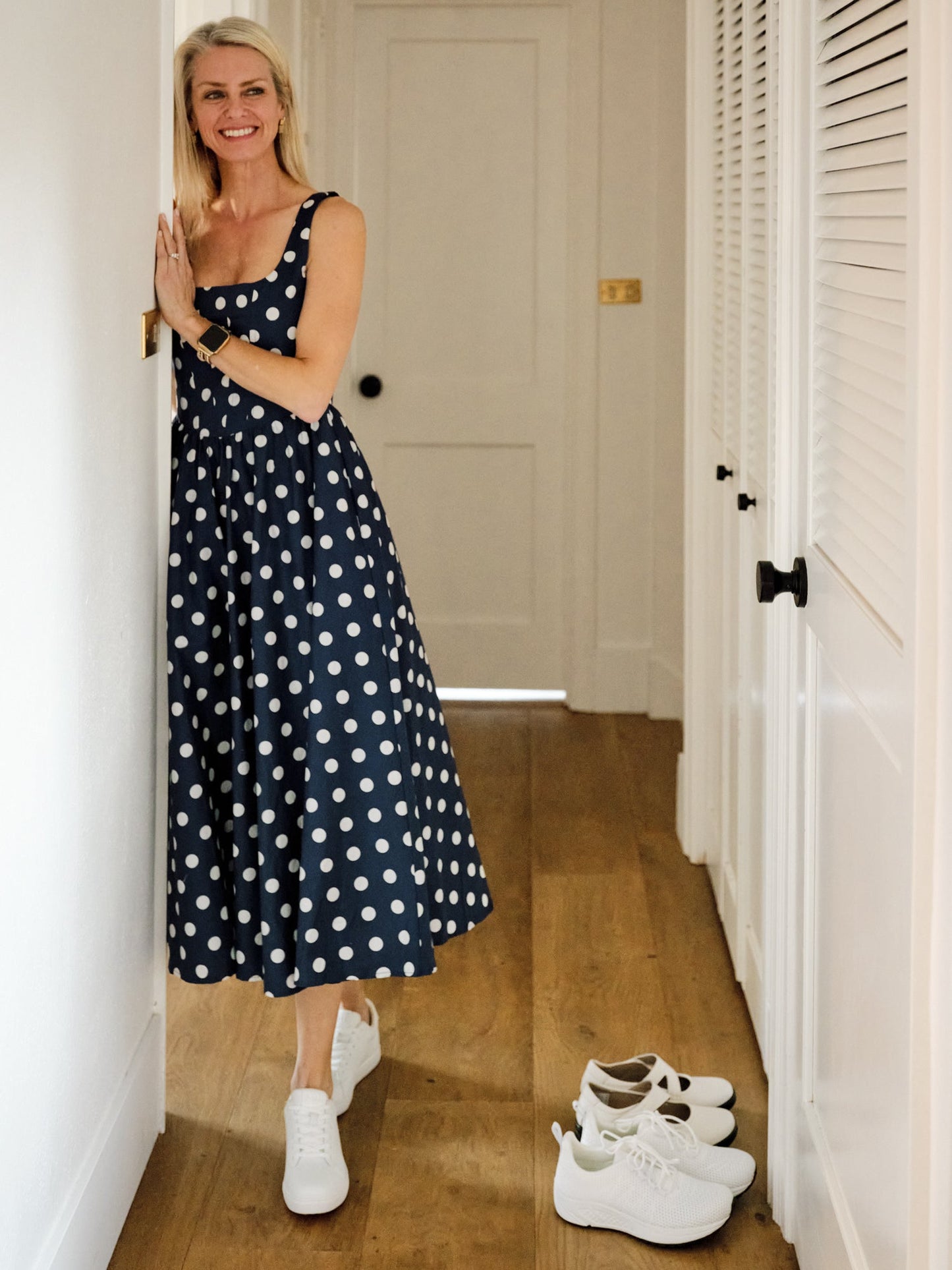 WCV002P Charlie WHT Lifestyle Doorway Polkadot Dress