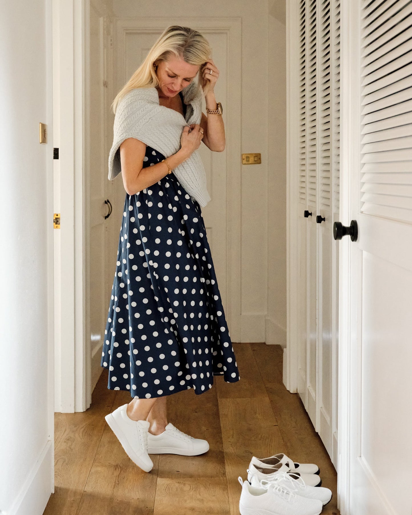 WCV002P Charlie WHT Lifestyle Hallway Polkadot Dress
