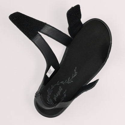 WSO093L Garnet BLK Editorial 2
