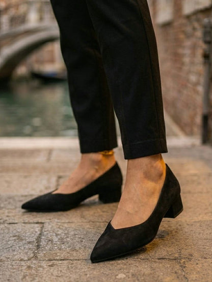 Will's Vegan Point Flats - Women's Vegan Flats