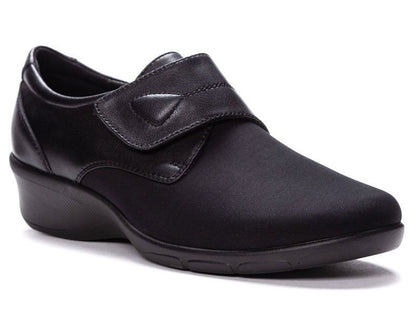 Propet Wilma - Women's Casual Shoe